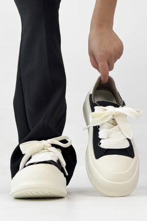 Lightweight Minimalist Milk-Flavored Canvas Shoes for Men, Versatile Thick-Soled Retro Sports Footwear, Ice Silk Casual Sneakers