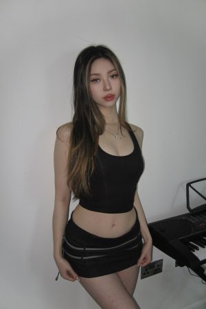 Lightweight Modal Cotton U-Neck Tank Top - Breathable Close-Fitting Design in 4 Colors - Perfect for Summer and Layering