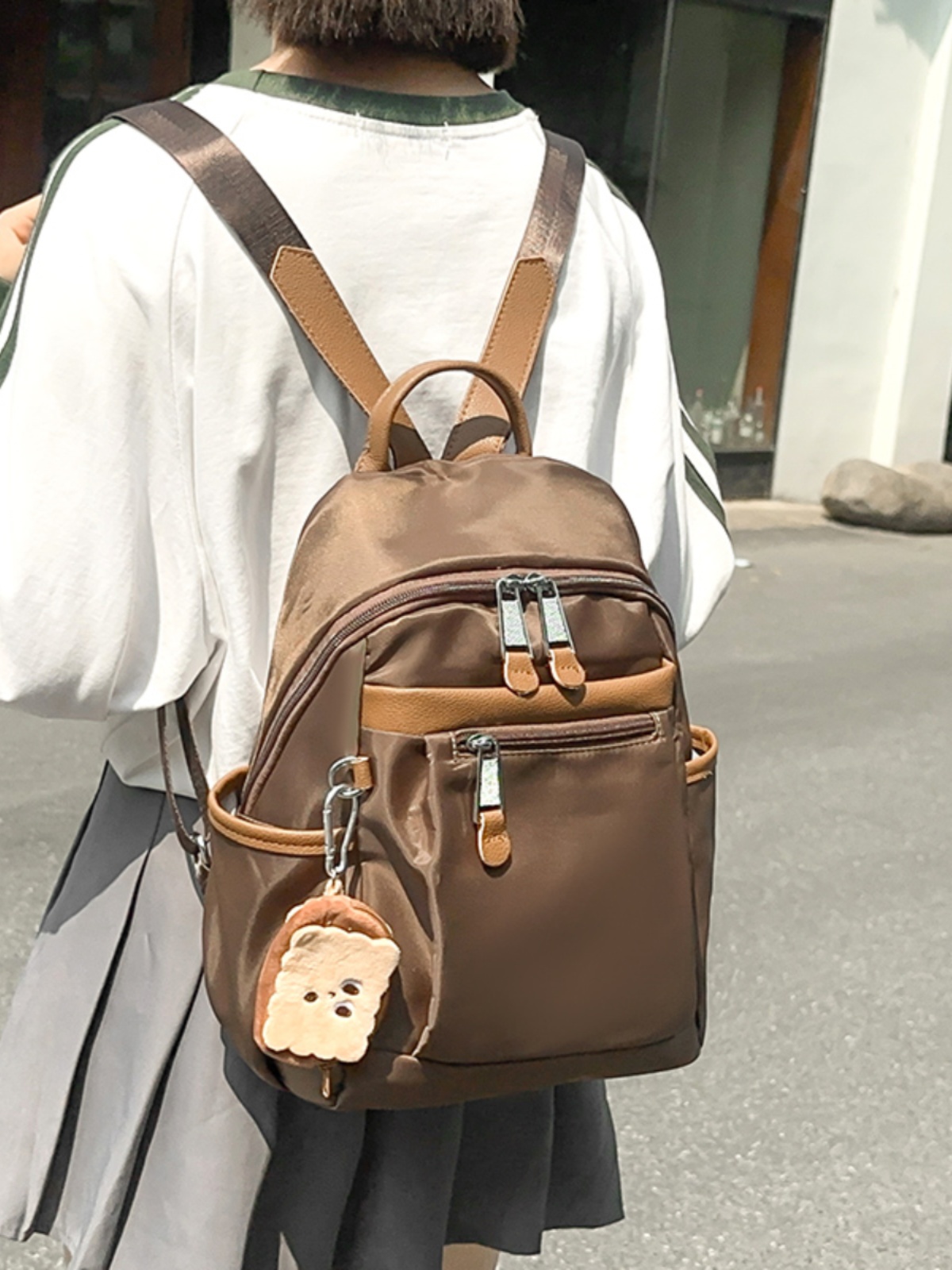 Lightweight Nylon Women's Backpack for Travel & Commuting - 2025 Spring Collection, Stylish & Functional School Bag Lightweight Nylon Women's Backpack for Travel & Commuting - 2025 Spring Collection, Stylish & Functional School Bag