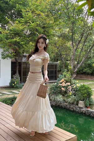 Lightweight One-Shoulder French Top with Ear-Shaped Ruffles and Elastic Long Skirt Set - Perfect for Summer Fashion