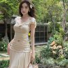 Lightweight One-Shoulder French Top with Ear-Shaped Ruffles and Elastic Long Skirt Set - Perfect for Summer Fashion