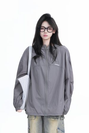 Lightweight Oversized UV Protection Jacket for Women - Summer Outdoor Sun Protection Coat for Hiking & Casual Wear