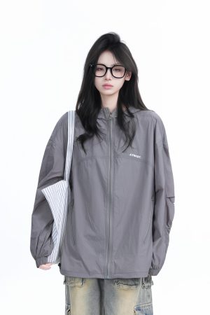 Lightweight Oversized UV Protection Jacket for Women - Summer Outdoor Sun Protection Coat for Hiking & Casual Wear