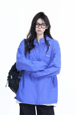 Lightweight Oversized UV Protection Jacket for Women - Summer Outdoor Sun Protection Coat for Hiking & Casual Wear