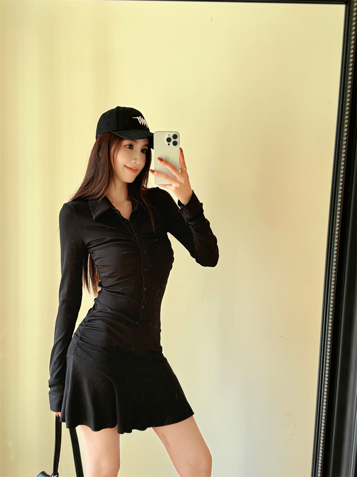 Lightweight Sporty Slim Waist Pleated A-Line Dress for Women, Spring Polo Collar Long Sleeve Style, Casual Chic Look Lightweight Sporty Slim Waist Pleated A-Line Dress for Women, Spring Polo Collar Long Sleeve Style, Casual Chic Look