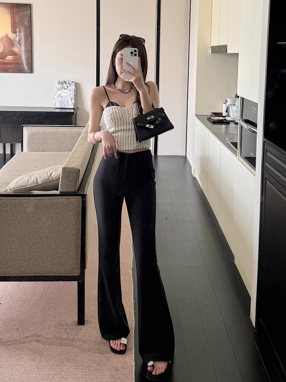 Lightweight Summer High-Waisted One-Button Slim-Fit Stretchy Floor-Length Flared Pants Lightweight Summer High-Waisted One-Button Slim-Fit Stretchy Floor-Length Flared Pants