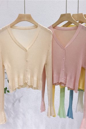 Lightweight V-Neck Knit Cardigan, Ribbed Ice Silk Short Outerwear, Sun Protection Cover-Up Top for Spring and Summer Fashion