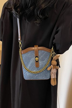 Lightweight Versatile Bucket Bag for Women â€“ Fashionable Summer Travel Crossbody Shoulder Bag 2025 Style