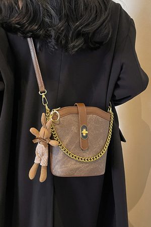 Lightweight Versatile Bucket Bag for Women â€“ Fashionable Summer Travel Crossbody Shoulder Bag 2025 Style