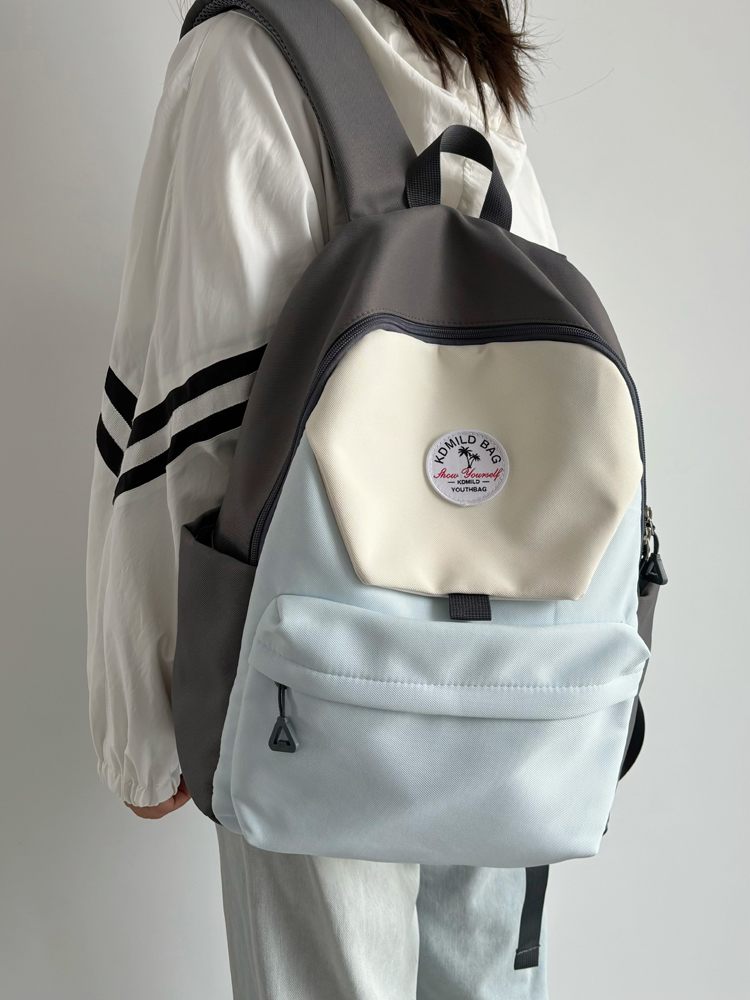 Lightweight Water-Resistant Dual-Color Backpack for Women - Stylish Summer School Bag & Travel Backpack for Students 2025 Lightweight Water-Resistant Dual-Color Backpack for Women - Stylish Summer School Bag & Travel Backpack for Students 2025