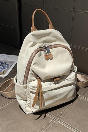 Lightweight Water-Resistant Travel Backpack for Women - Versatile Classic Design for Spring 2025 Adventures