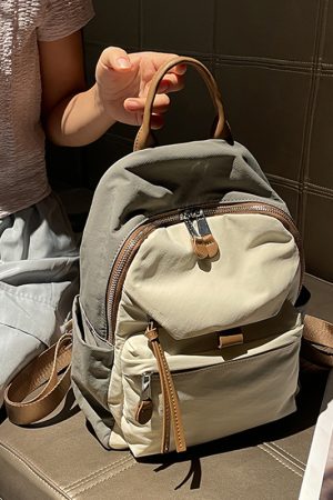 Lightweight Water-Resistant Travel Backpack for Women - Versatile Classic Design for Spring 2025 Adventures