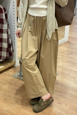 Lightweight Wide-Leg Balloon Pants for Women, Japanese Style Cropped Carrot Pants, Loose Fit Summer Trousers for Petite Fashion