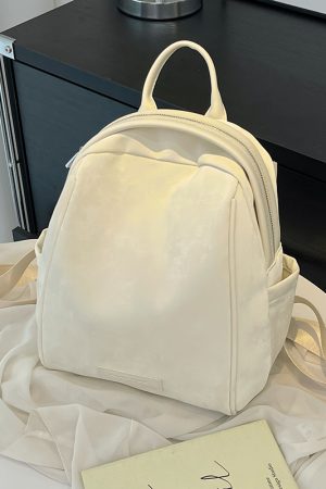 Lightweight Women's Outdoor Sports Backpack - Casual Commuter Travel Bag with Comfortable Shoulder Straps