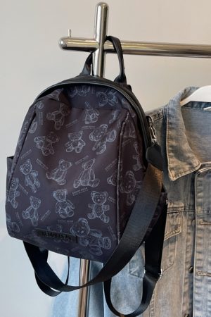 Lightweight Women's Outdoor Sports Backpack - Casual Commuter Travel Bag with Comfortable Shoulder Straps