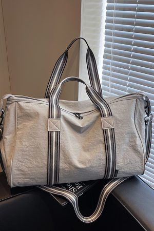 Lightweight Women's Travel Bag, Stylish Large Capacity Carry-On Luggage, Versatile Outdoor Storage Tote for Short Trips & Gym