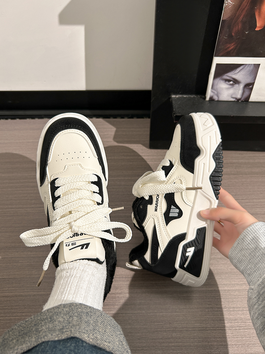 Lightweight Women's White Canvas Sneakers - Breathable Mesh Sports Shoes for Summer - Versatile Casual Footwear Lightweight Women's White Canvas Sneakers - Breathable Mesh Sports Shoes for Summer - Versatile Casual Footwear