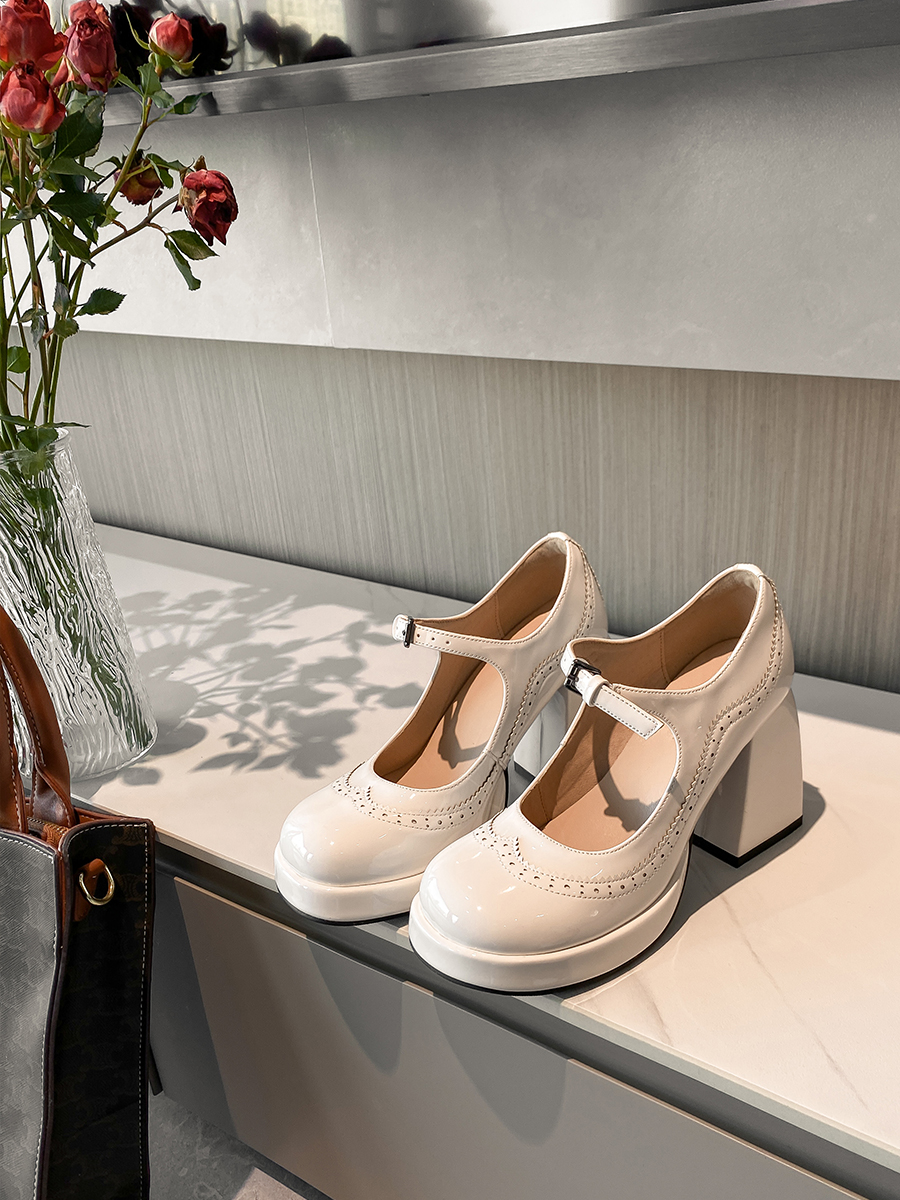 Limited Edition 25th Anniversary Single Shoes - Stylish Clearance Sale, Trendy Footwear for Fashion Lovers Limited Edition 25th Anniversary Single Shoes - Stylish Clearance Sale, Trendy Footwear for Fashion Lovers