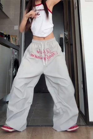 Loose-Fit Vintage Cargo Pants for Women, Wide-Leg Parachute Style, Hip-Hop & Street Dance Versatile Casual Trousers