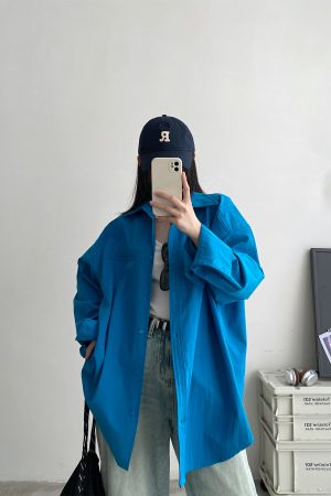 Loose-Fitting Oversized Shirt in Pink and Blue - Flattering High-End Relaxed Fit for Spring and Autumn Fashion