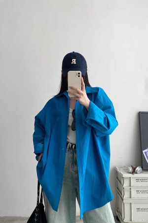 Loose-Fitting Oversized Shirt in Pink and Blue - Flattering High-End Relaxed Fit for Spring and Autumn Fashion