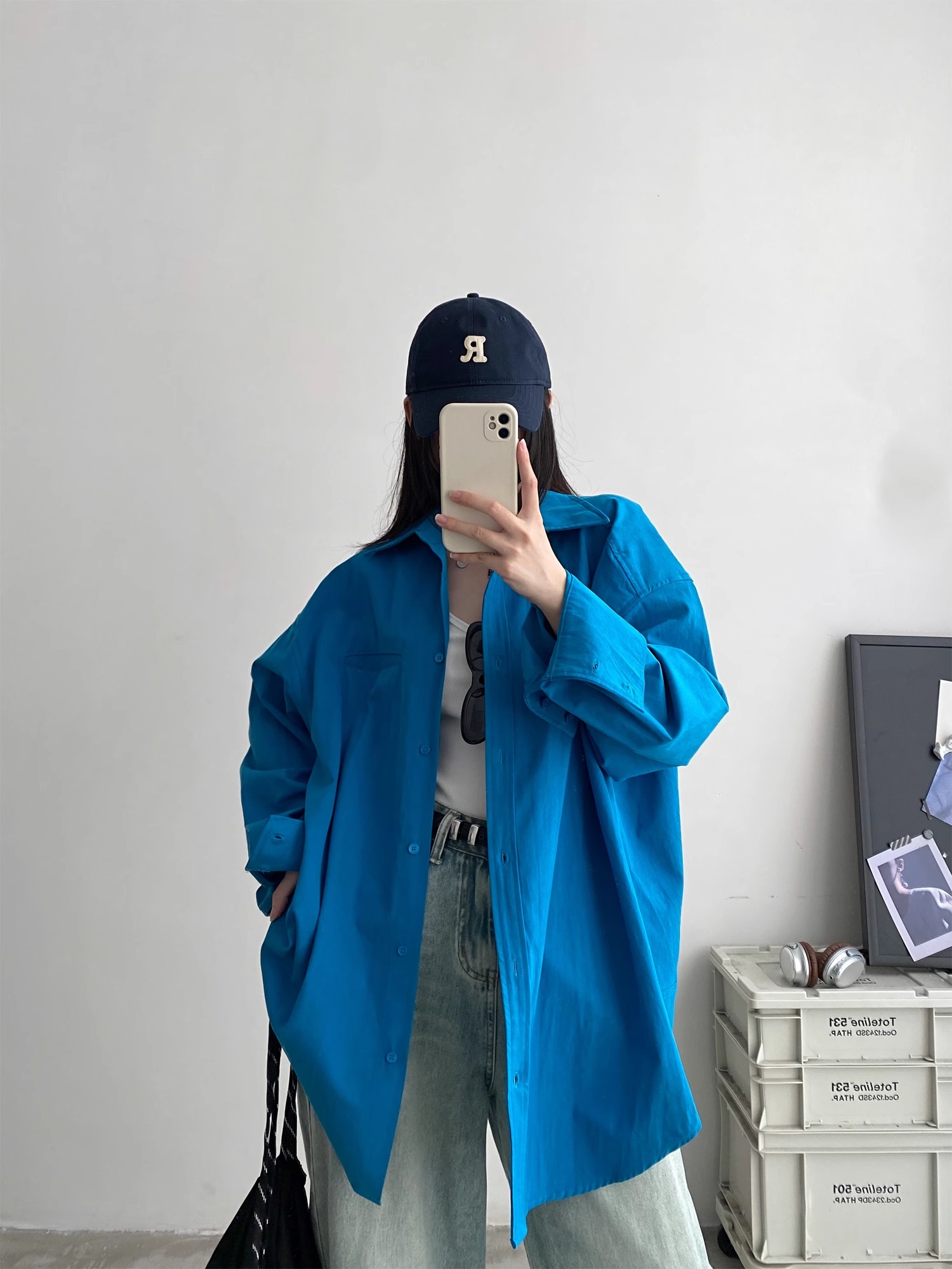 Loose-Fitting Oversized Shirt in Pink and Blue - Flattering High-End Relaxed Fit for Spring and Autumn Fashion Loose-Fitting Oversized Shirt in Pink and Blue - Flattering High-End Relaxed Fit for Spring and Autumn Fashion