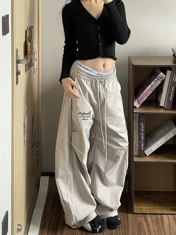 Loose Wide-Leg Cargo Pants for Women, 2025 Hip-Hop Style, Pleated Street Dance Trousers, Casual Sportswear, Streetwear Fashion Loose Wide-Leg Cargo Pants for Women, 2025 Hip-Hop Style, Pleated Street Dance Trousers, Casual Sportswear, Streetwear Fashion