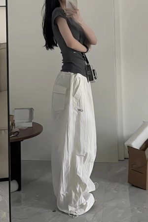 Loose Wide-Leg White Cargo Pants for Women - American Hip-Hop Style Jazz Dance Casual Sports Trousers with Slimming Drape