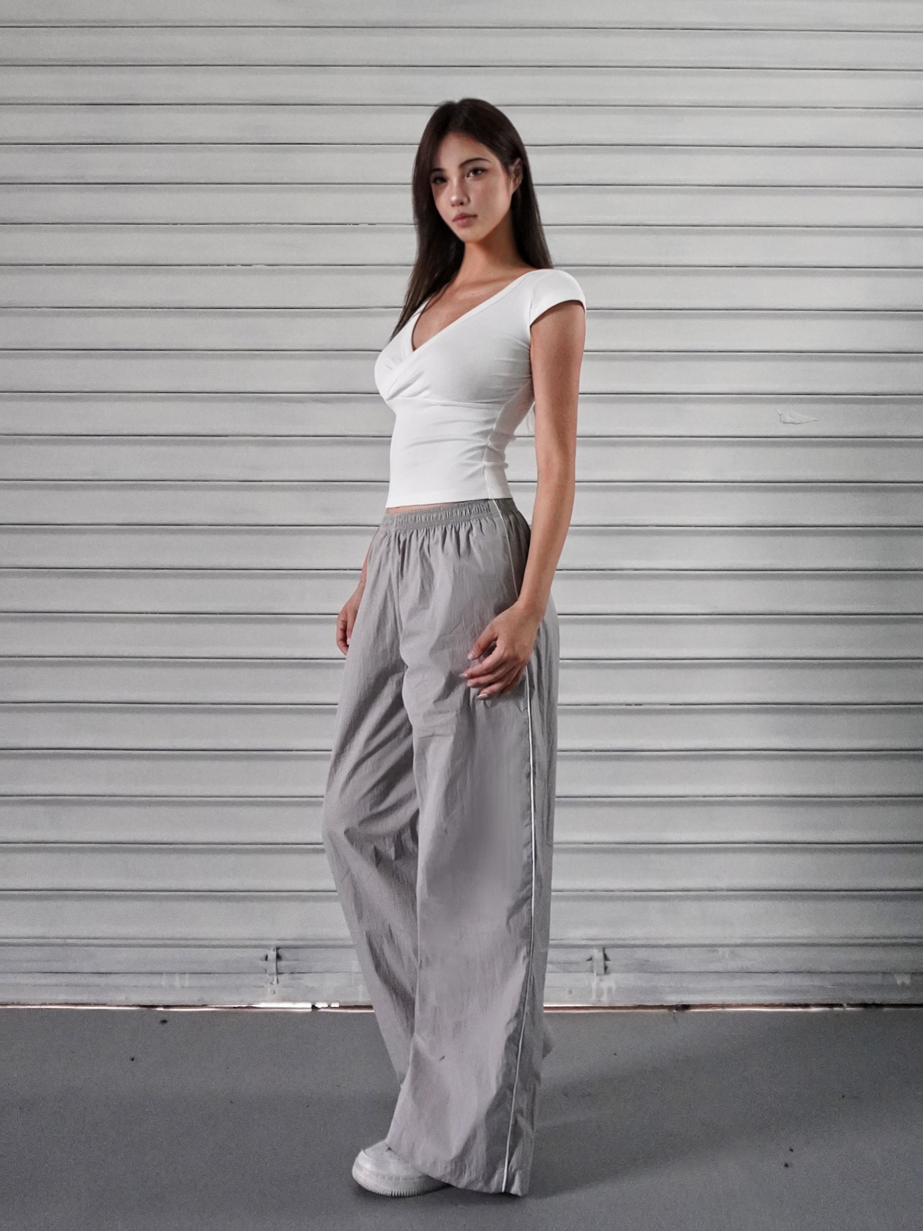 Low-Cut Cross V-Neck Short Sleeve Fitted Stretchy Top - Y2K Style Casual Wear Low-Cut Cross V-Neck Short Sleeve Fitted Stretchy Top - Y2K Style Casual Wear