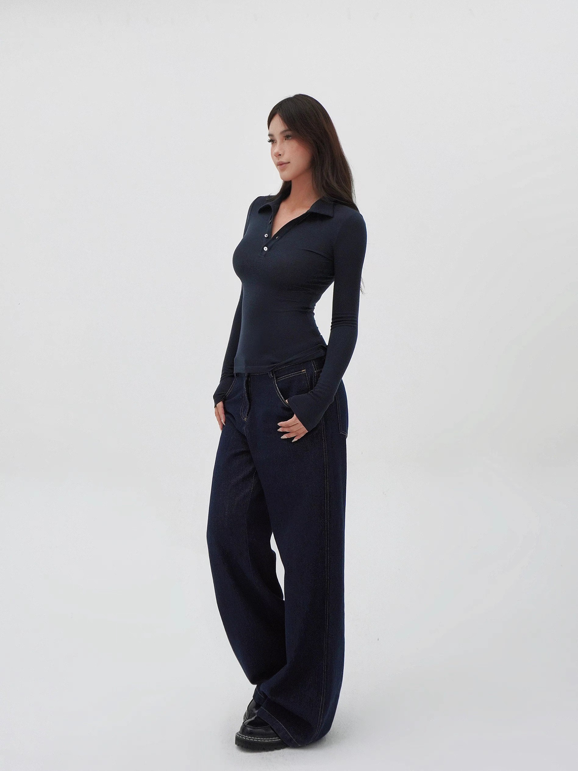 Low-Rise Vintage Loose Wide-Leg Jeans for Women - 90s Inspired Denim Trousers Low-Rise Vintage Loose Wide-Leg Jeans for Women - 90s Inspired Denim Trousers