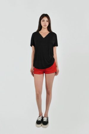 Low-Waist Casual Sports Shorts for Women - Loose Fit Three-Quarter Pants for Home and Outdoor Activities