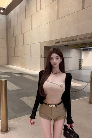 Luna Lona Ice Silk Knitted Women's Short Cardigan with Lace Trim - Lightweight, Elegant Layering for Spring and Summer