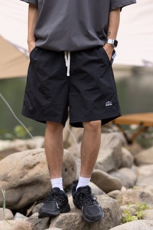 Men's and Women's Summer Outdoor Quick-Dry Breathable Sports Shorts - Solid Color Loose Fit Lightweight Beach Five-Point Pants