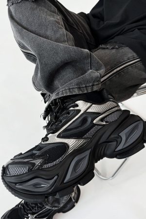 Men's Black Thick-Soled Warrior Dad Shoes - Height-Increasing Heterochromatic Cat-Eye Design, High Street Fashion, Trendy Couple Style