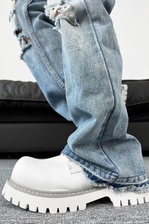 Men's British Retro Round-Toe Derby Shoes - Cleanfit Brown Leather, Thick Sole, Height-Increasing Mickey Design, Trendy Work Style