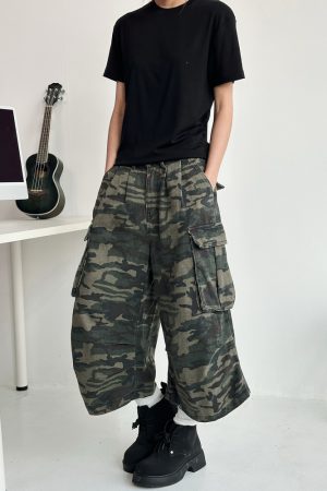 Men's Casual Wide-Leg Camouflage Seven-Point Shorts - Retro American Style Versatile Summer Work Pants