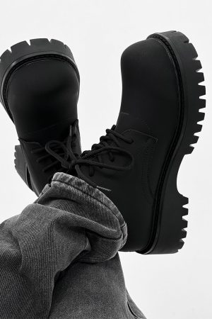 Men's Charcoal Black High-Top Derby Boots - Retro Big Head Martin Style, Matte Leather Mid-Top Shoes