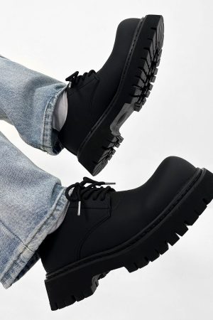 Men's High-End Matte Leather Derby Shoes with Thick Sole, Round Toe, and Big Head Mickey Design - Stylish British Cleanfit Footwear