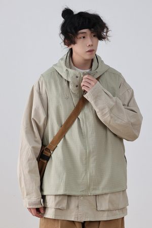 Men's Japanese Spring Hooded Vest - Loose Sleeveless Jacket for City Boy Outdoor Style