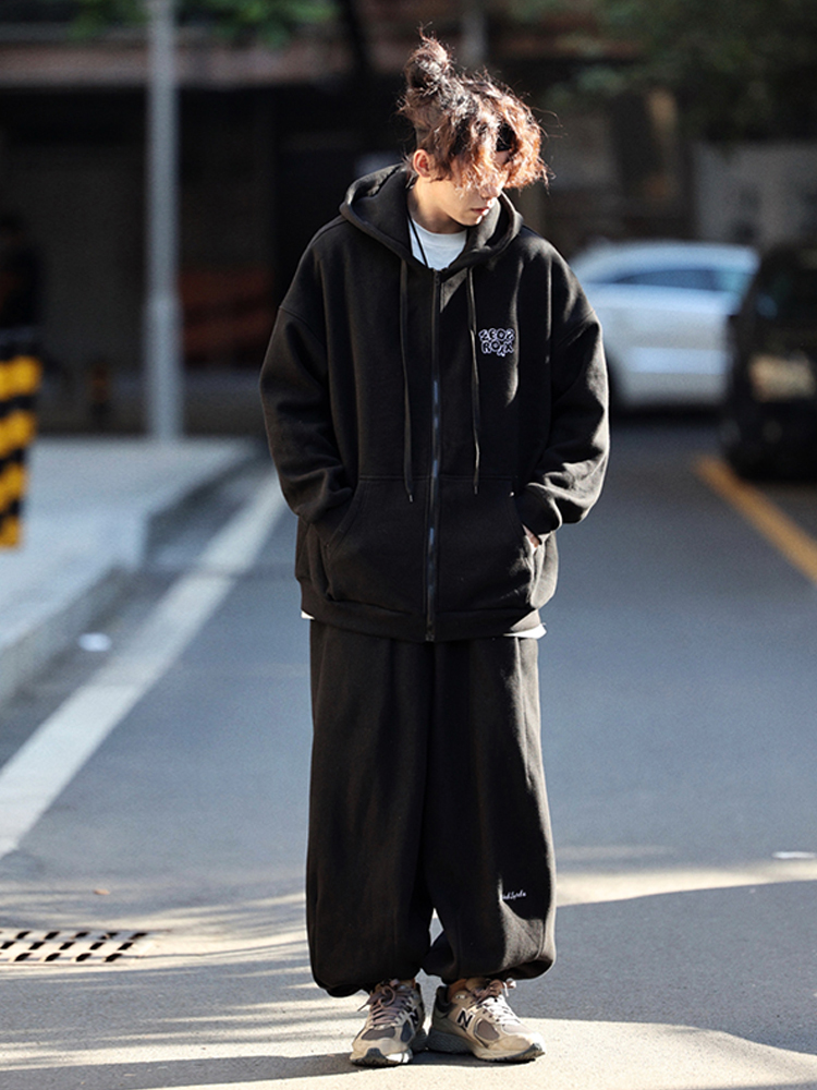 Men's Japanese-Style Fleece-Lined Hooded Sweatshirt, Loose Fit Solid Color Jacket for Autumn and Winter, Versatile City Style Men's Japanese-Style Fleece-Lined Hooded Sweatshirt, Loose Fit Solid Color Jacket for Autumn and Winter, Versatile City Style