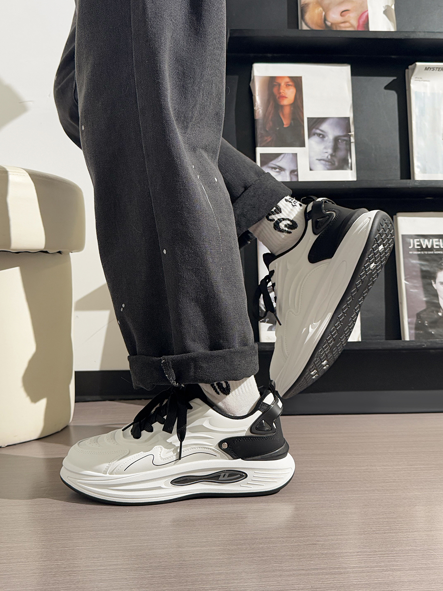 Men's Korean Style Casual Sports Shoes - Versatile Soft-Soled White Sneakers for Spring - Trendy Niche Footwear Men's Korean Style Casual Sports Shoes - Versatile Soft-Soled White Sneakers for Spring - Trendy Niche Footwear