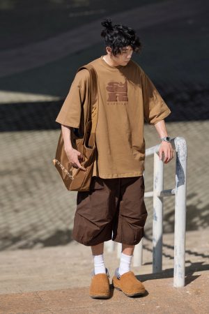 Men's Outdoor Functional Windbreaker Shorts, Quick-Drying Loose Seven-Point Pants with Large Pockets for Active Adventures