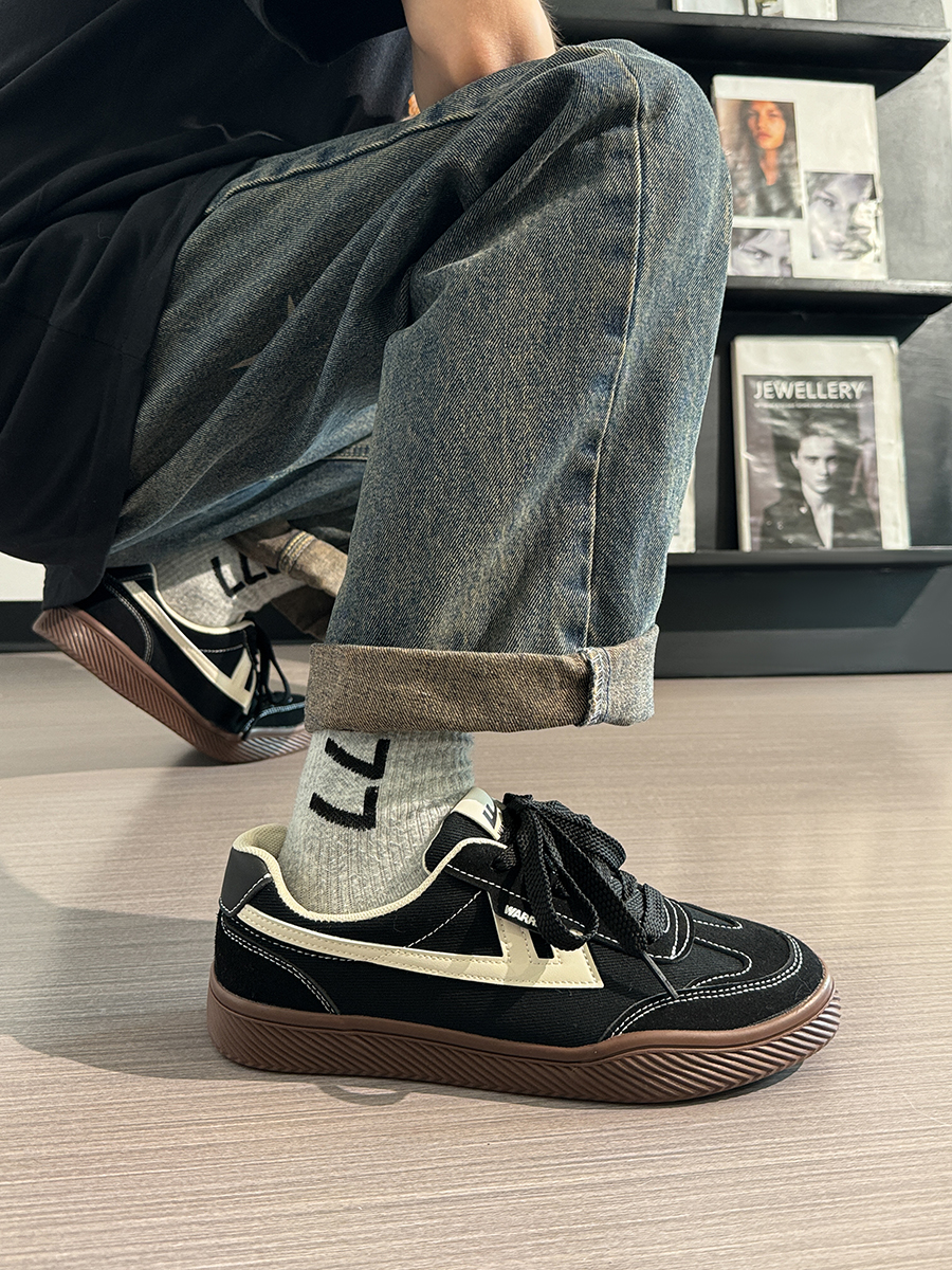 Men's Retro Black Canvas Sneakers - Summer Minimalist Soft-Soled Commuting Shoes, Stylish Breathable Design Men's Retro Black Canvas Sneakers - Summer Minimalist Soft-Soled Commuting Shoes, Stylish Breathable Design