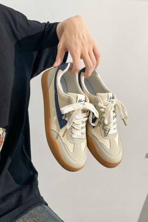 Men's Retro Black Canvas Sneakers - Summer Minimalist Soft-Soled Commuting Shoes, Stylish Breathable Design