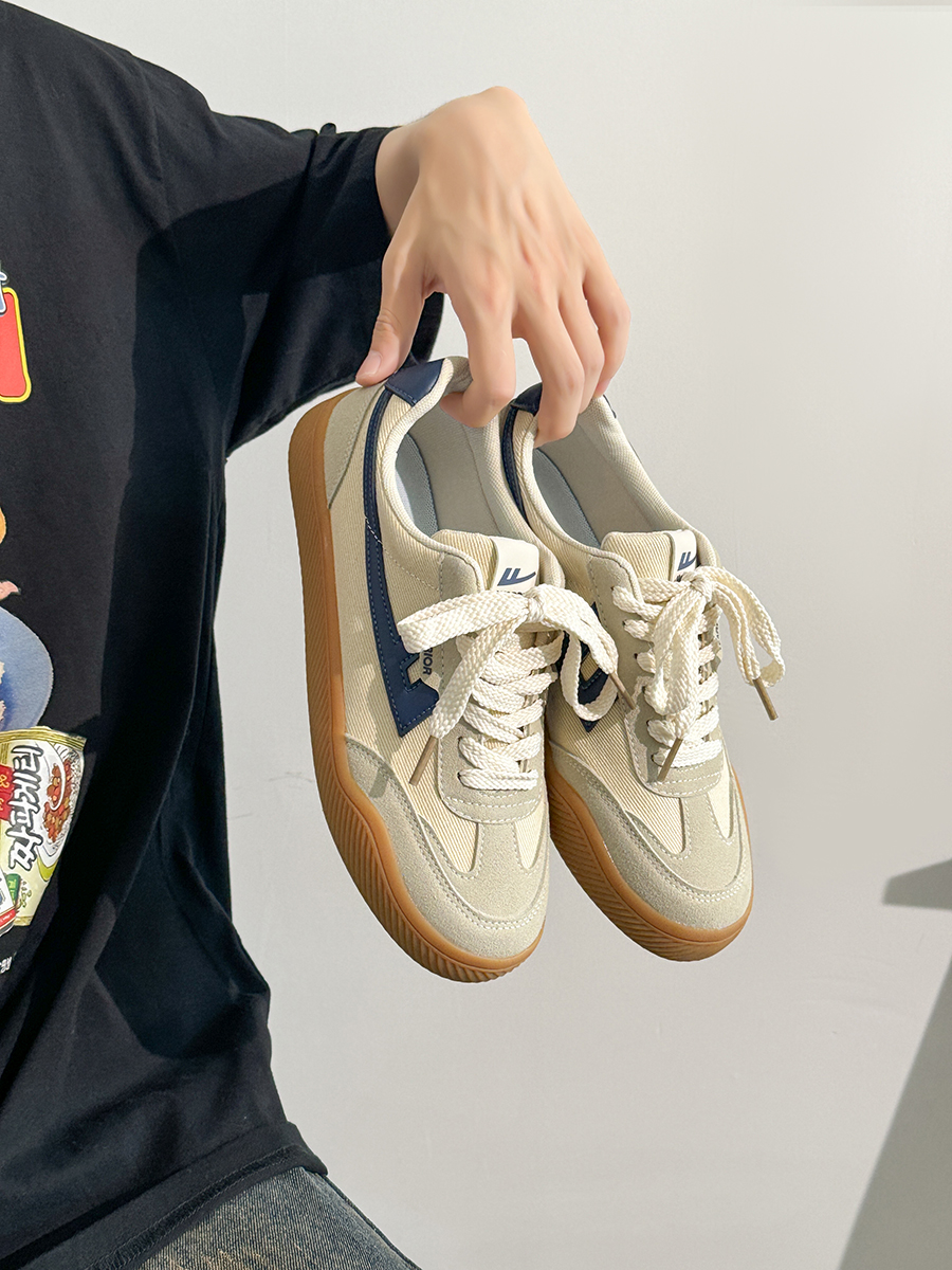 Men's Retro Black Canvas Sneakers - Summer Minimalist Soft-Soled Commuting Shoes, Stylish Breathable Design Men's Retro Black Canvas Sneakers - Summer Minimalist Soft-Soled Commuting Shoes, Stylish Breathable Design