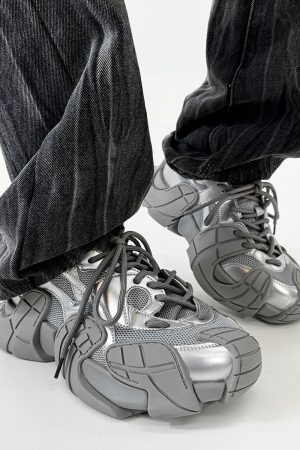 Men's Retro Black Knight Octopus Dad Shoes - Breathable Mesh Hiking Sneakers for Couples with Big Toe Design