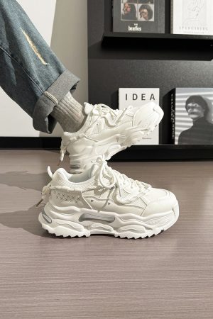 Men's Thick-Soled White Sneakers - Breathable Dad Shoes for Summer 2025 - Casual Sports Footwear, Trendy Retro Style