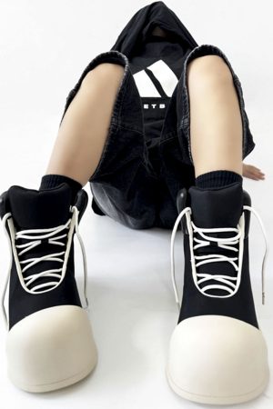 Mickey Mouse High-Top Sneakers for Men and Women, Thick-Soled Martin Boots, American High Street Style Couple's Shoes