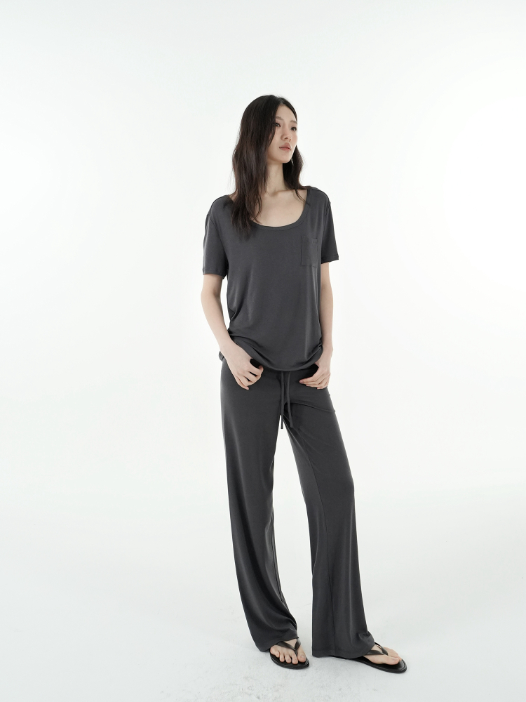 Mid-Low Waist Draped Cool Feeling Floor-Length Casual Pants for Effortless 90s-Inspired Style Mid-Low Waist Draped Cool Feeling Floor-Length Casual Pants for Effortless 90s-Inspired Style