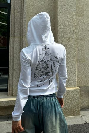 Millennium Street Music Score Embroidery Portrait Gradient Print Waist-Defining Slim Fit Hoodie for Trendy Streetwear Style